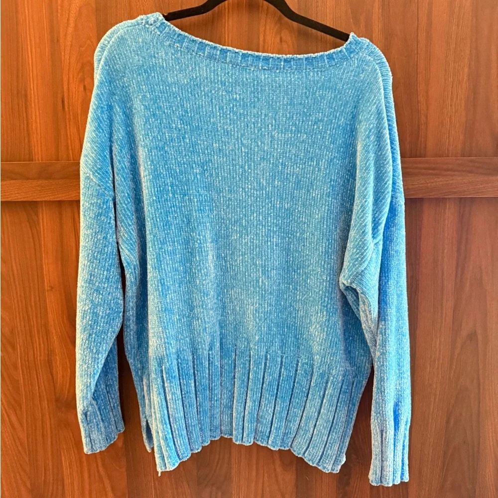 Seven7 Women's Sky Blue Crew Neck Sweater - Picture 4 of 4